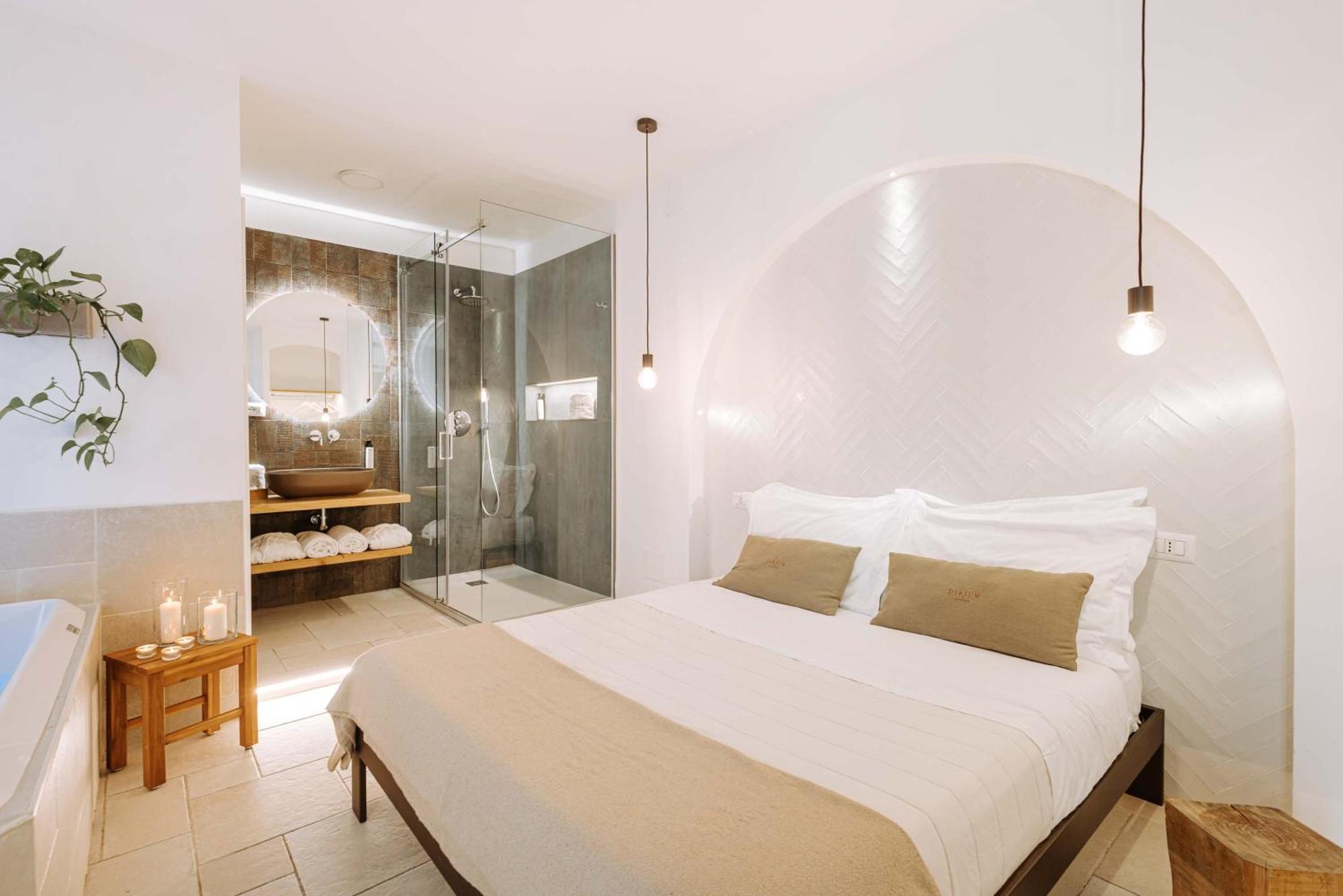 Dirium - Exclusive Rooms โมโนโปลี ภายนอก รูปภาพ