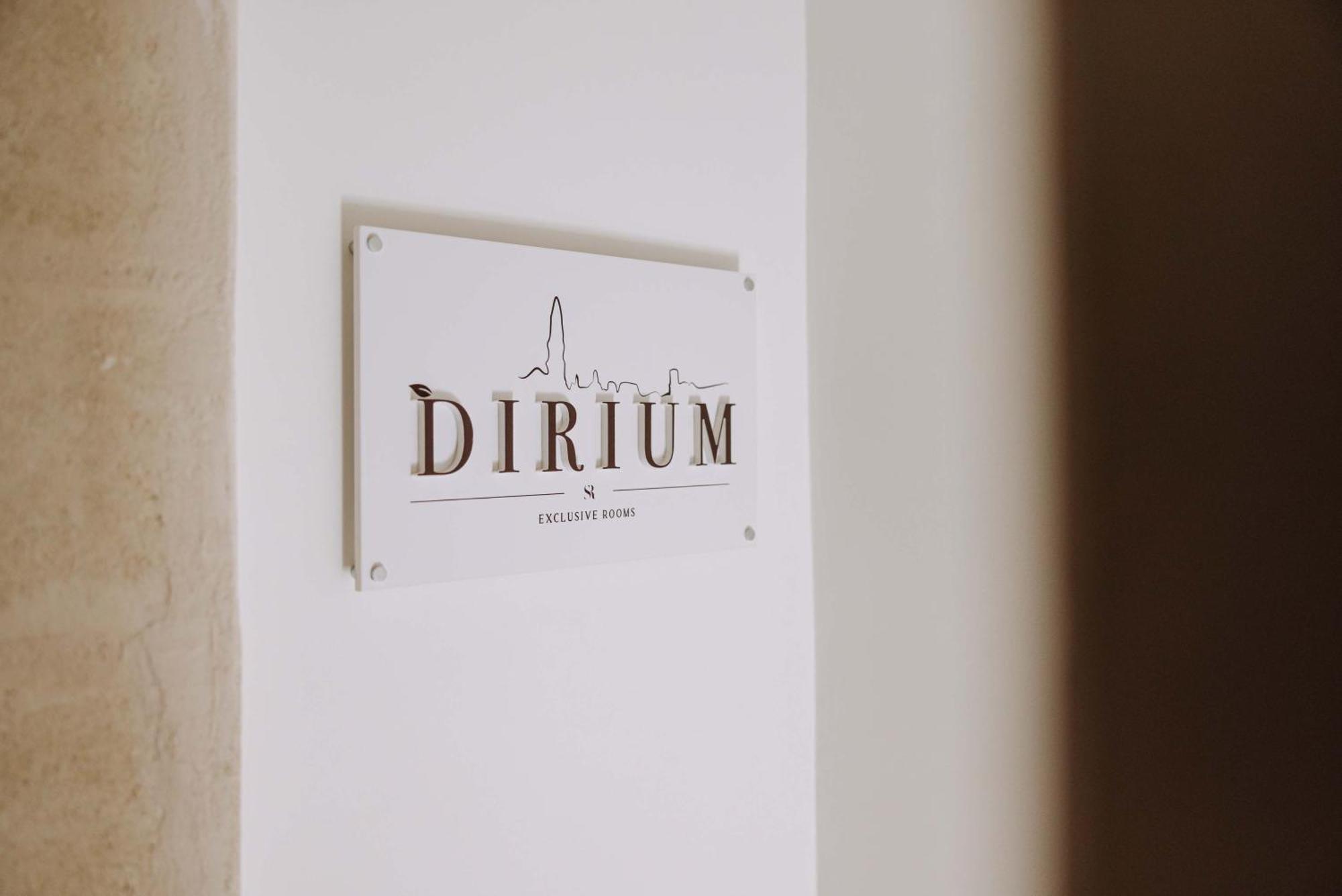 Dirium - Exclusive Rooms โมโนโปลี ภายนอก รูปภาพ