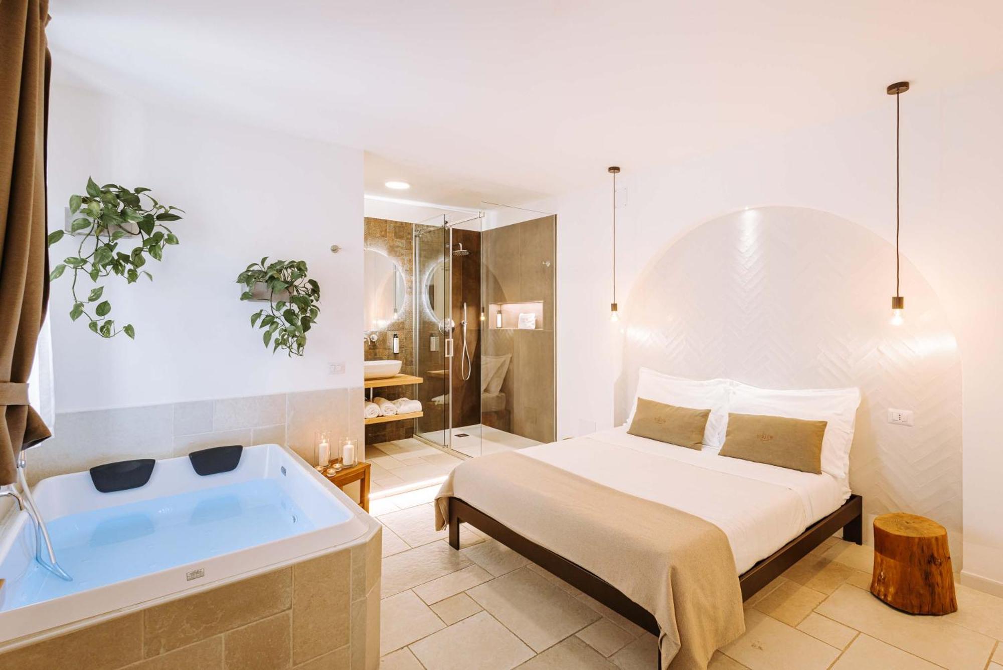 Dirium - Exclusive Rooms โมโนโปลี ภายนอก รูปภาพ